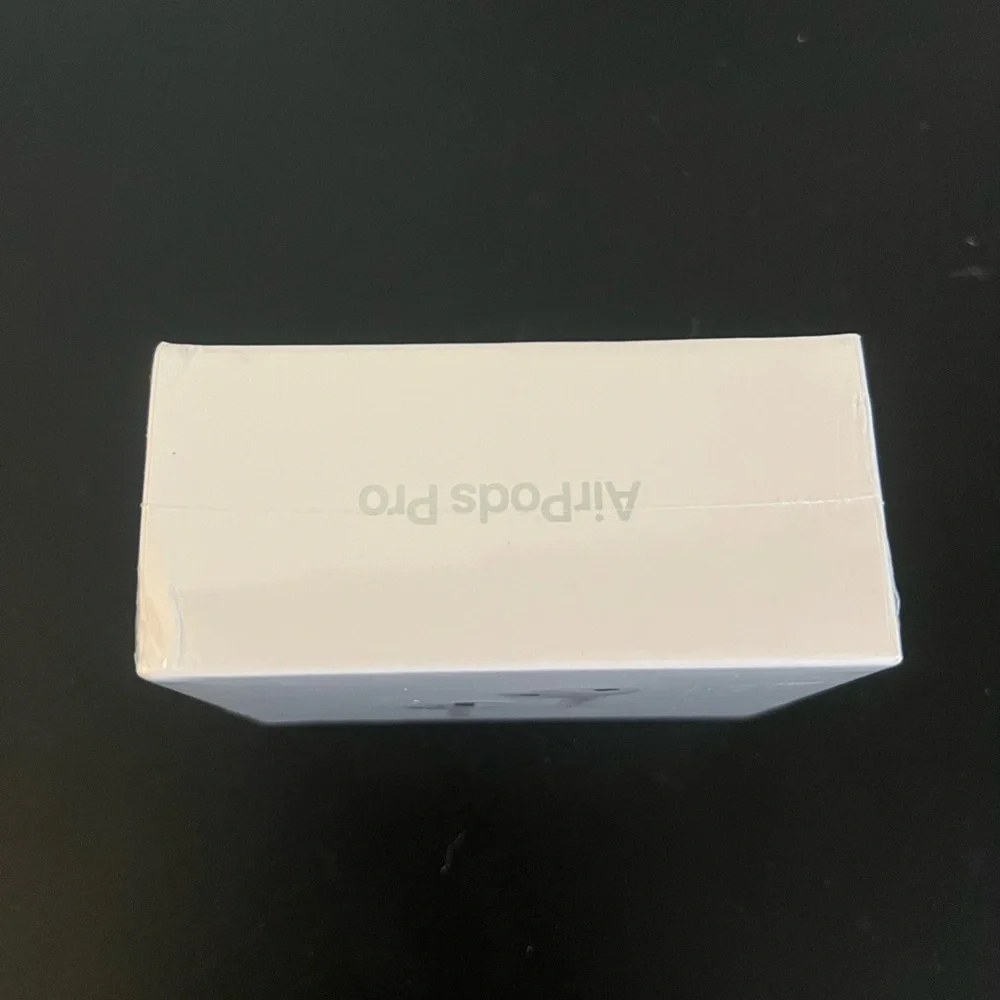 Apple Wireless Earbuds with Charging Case - White